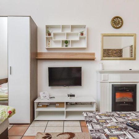 Historical Lion'S Bridge 1-Bedroom Apartment By Flat Mаnager Sofia Eksteriør bilde