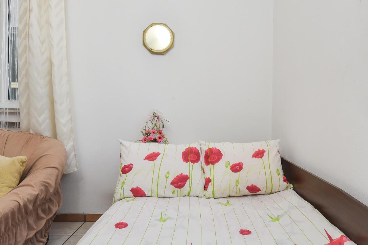 Historical Lion'S Bridge 1-Bedroom Apartment By Flat Mаnager Sofia Eksteriør bilde